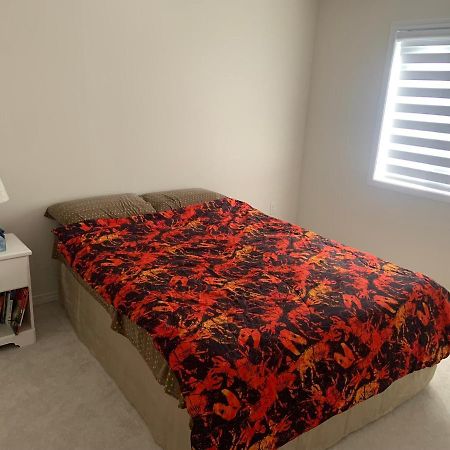 Niagara- Beautiful Cozy Sunfilled Big Complete House Minutes Drive From Falls Villa Thorold Екстериор снимка